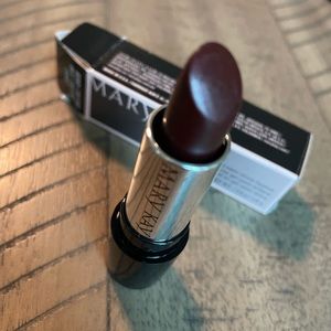New Mary Kay Berry Couture Lipstick
